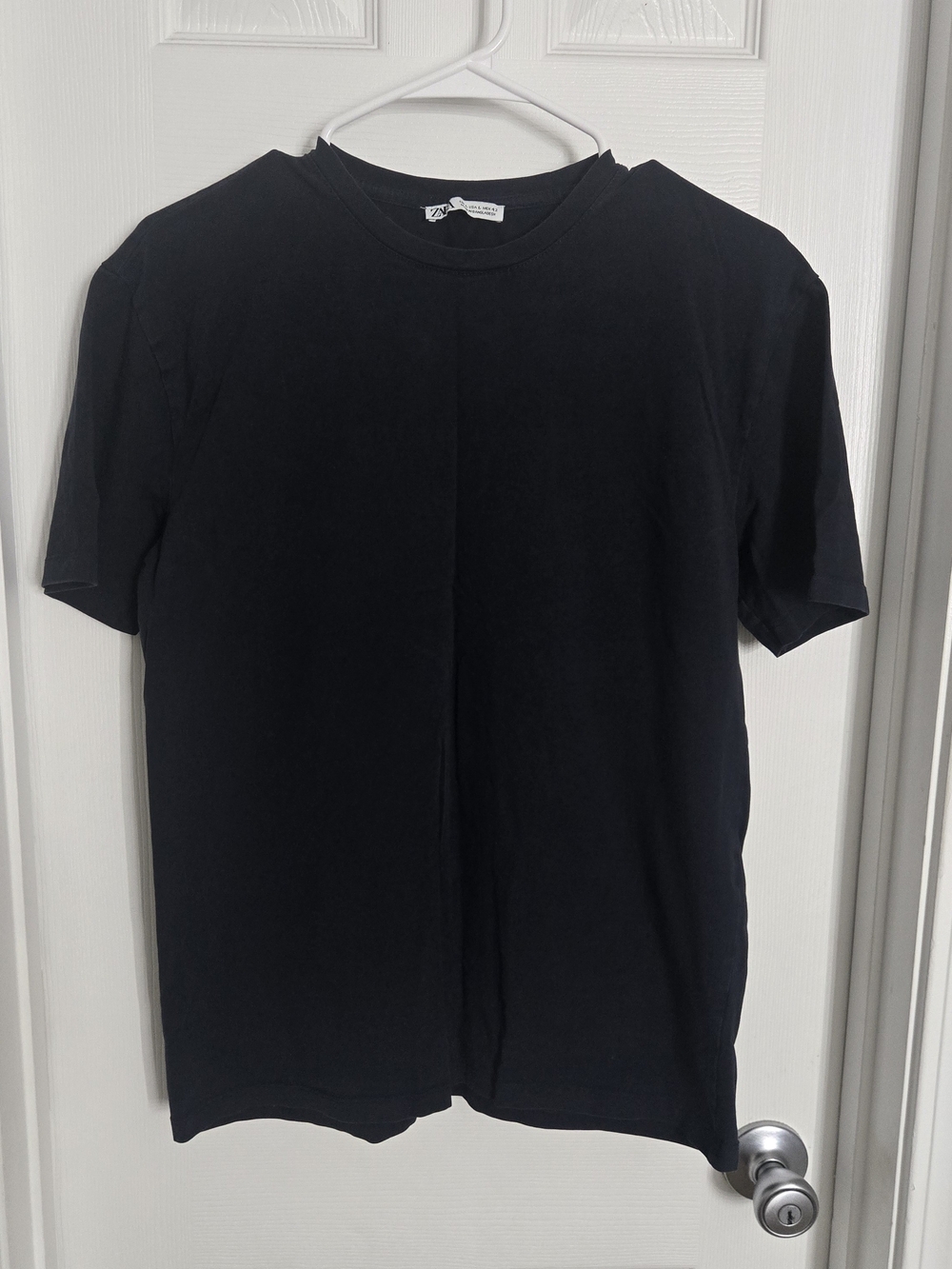 ZARA Men's Black Crew Neck T-Shirt SIZE L **